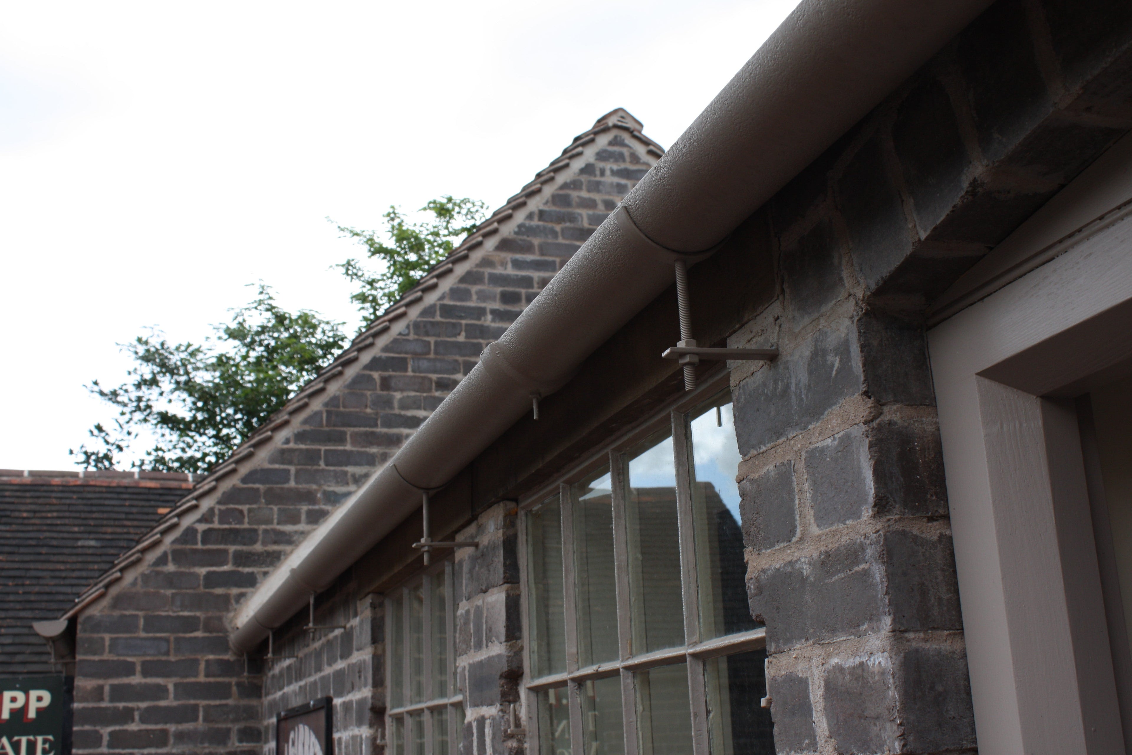 Why “Cheap Now” Costs More Later: The Case for Quality in Your Guttering System